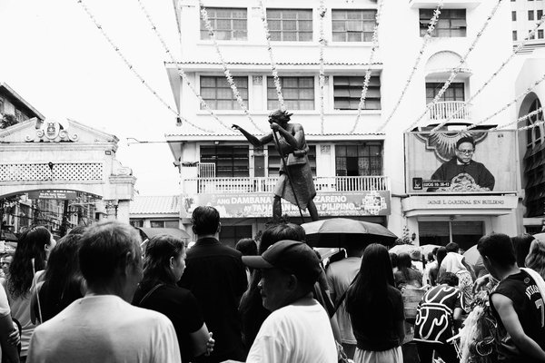 Découvrez les indispensables de survie militaire dans notre boutique